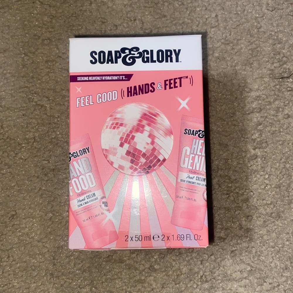 NEW Soap & Glory Lotion Set